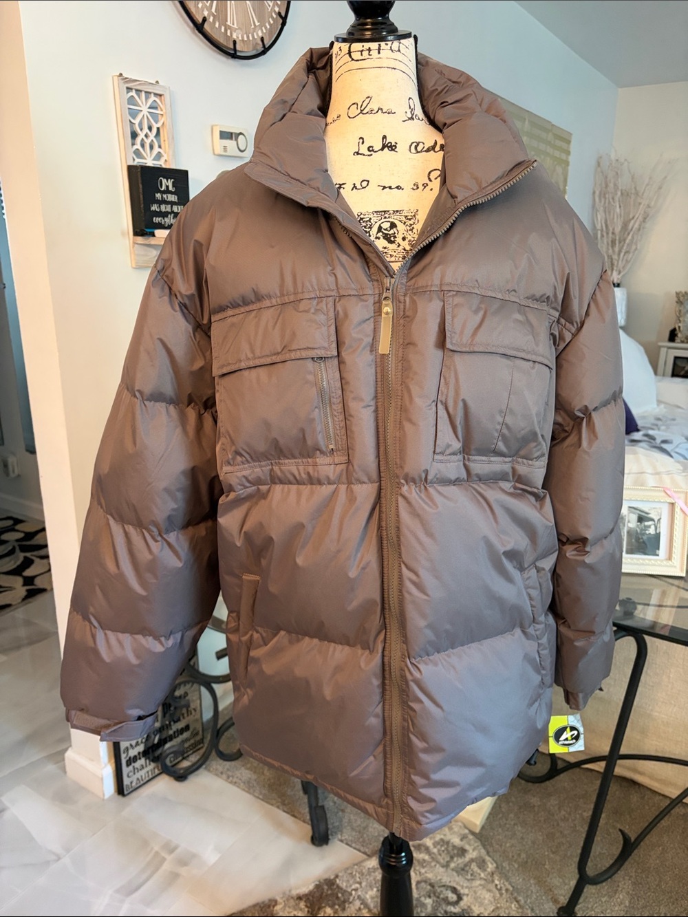 Athletech Men's grey Quilted Puffer Jacket